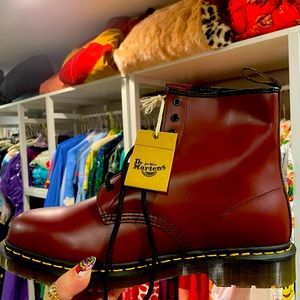 Brand New Dr Martens Oxblood